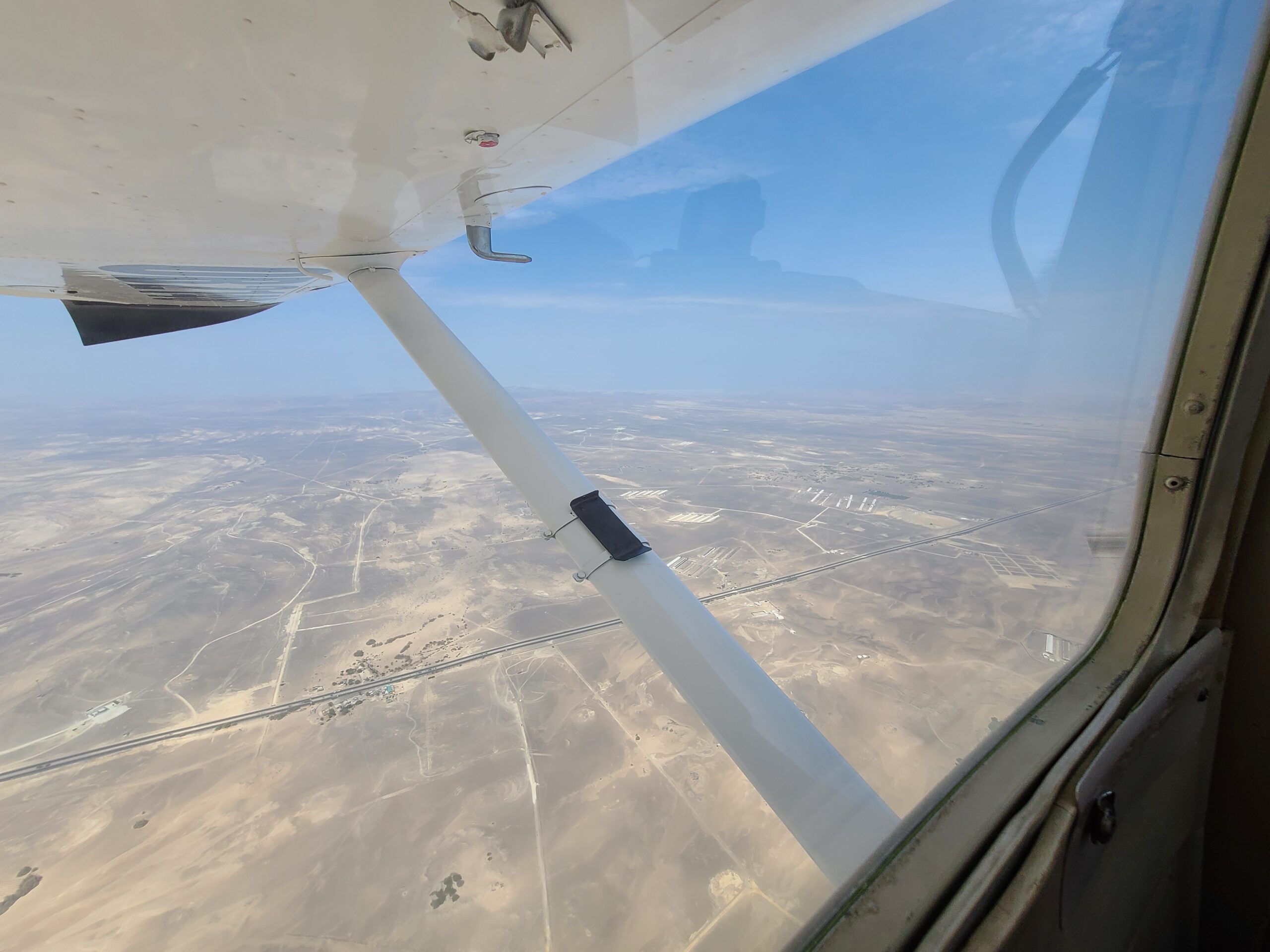 Volando en C150 - escuela de vuelo aerovip